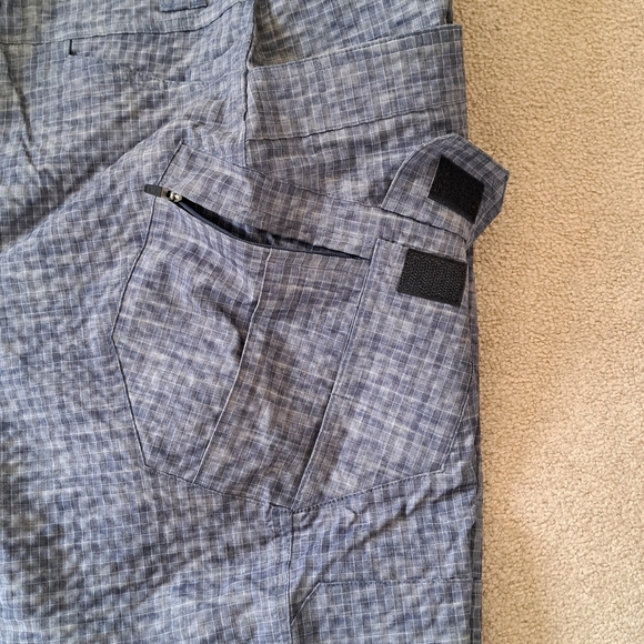 Pleasures Mens Shorts Blue Oval Tactical Cargo Shorts Check Pattern Size Medium - Picture 10 of 15